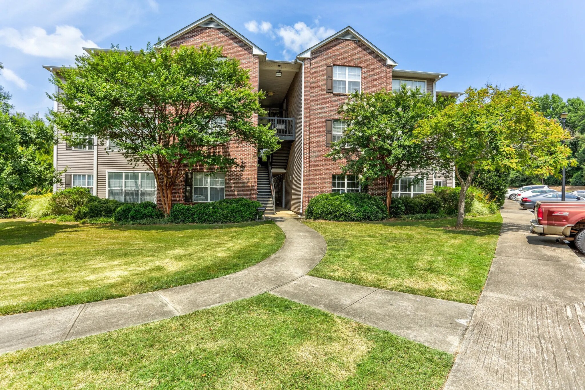 Millwood Park apartments exterior